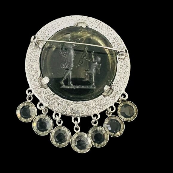 Goldette Intaglio Cameo Cupid & Venus Brooch Art Deco Silver Tone - Picture 2 of 6